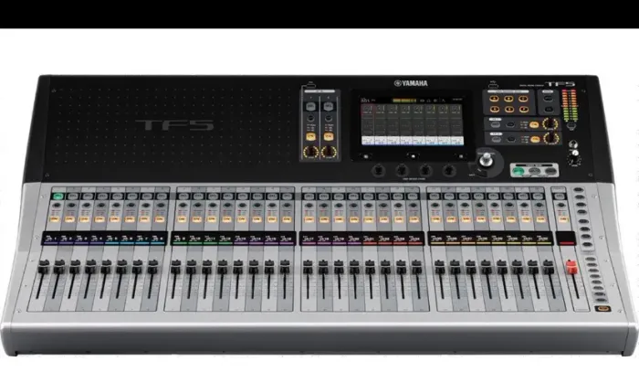 Yamaha console digital tf5