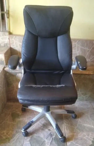 CADEIRA DE ESCRITÓRIO EXECUTIVO 