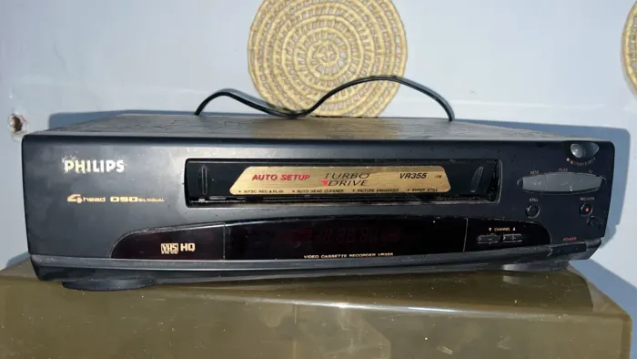 Vídeo Cassete Philips VR355