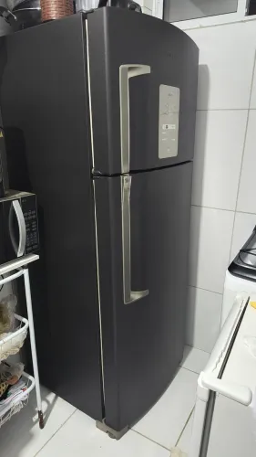 Vende-se Geladeira Brastemp