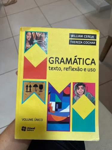 Livro - Gramática texto, reflexão e uso