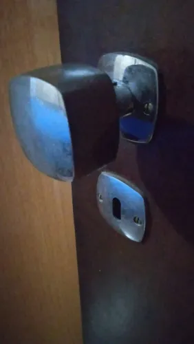 Duas Fechaduras COMPLETAS de portas interna entrego 