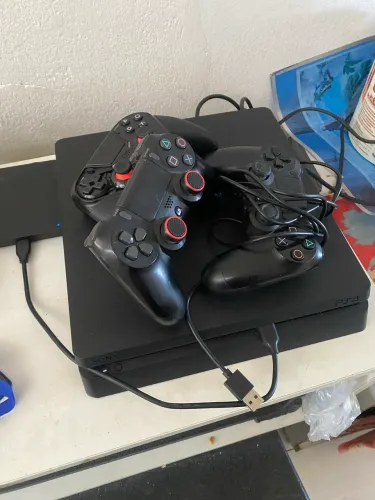 PS4 SLIM DE 1TB