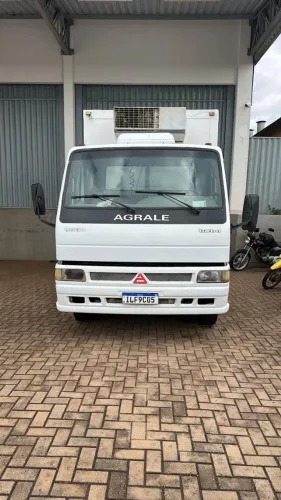 Agrale 8500 TCA câmara fria refrigerado