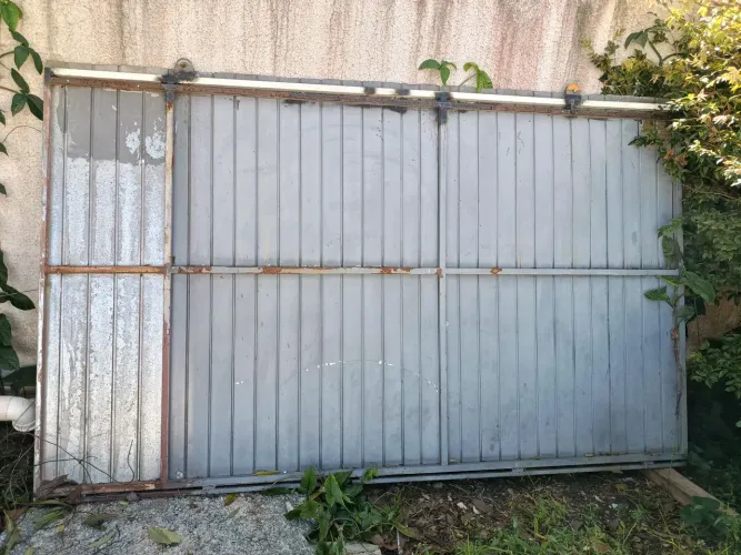 Portão deslizante 1,90mx3,05 chapeado
