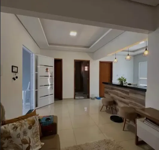Casa a venda 
