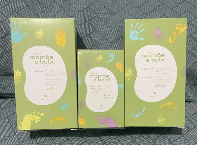 Kit Shampoo+Condic+Colonia Mamãe e bebê Natura