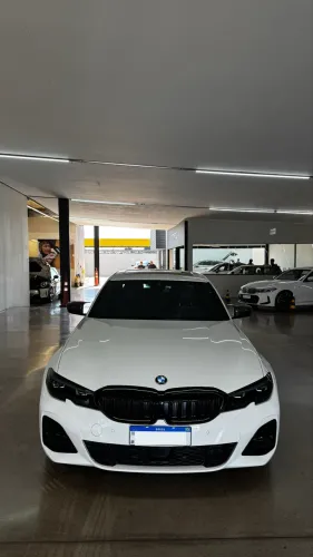 BMW 320I A 2.0 TB M Sport Activeflex 16V 4P 2022
