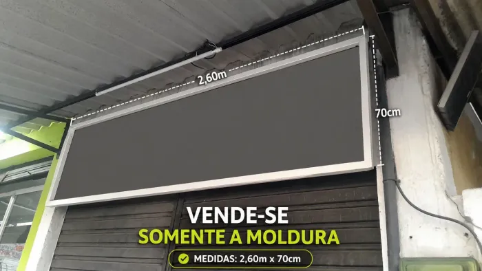 Vende-se moldura para fachadas 2,60 X 0,70
