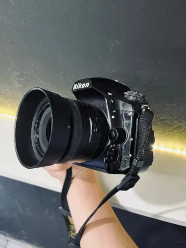 Nikon D750 + Lente Nikon 35mm f/1.8 - Kit Completo - R$ 5.990,00