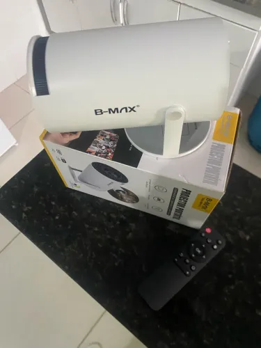PROJETOR PORTÁTIL