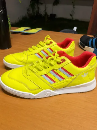 Tênis da ADIDAS ?ORIGINAL ? usado poucas vezes ?verde masculino