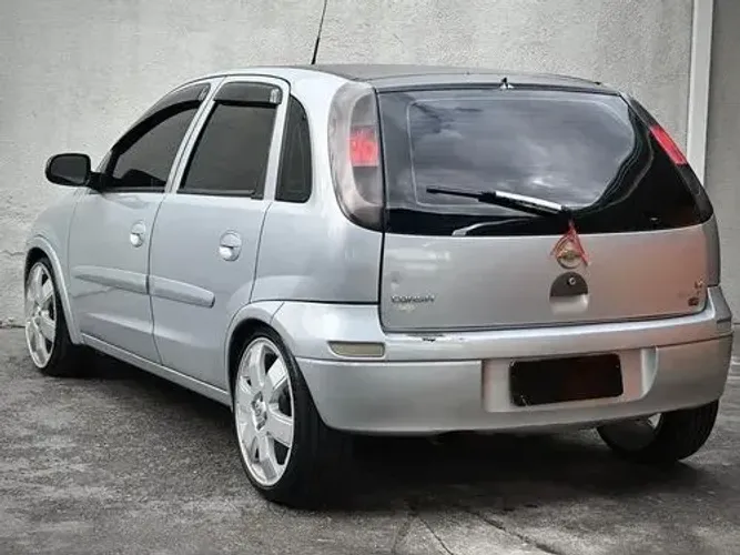 Chevrolet Corsa Hat. Premium 1.4 8V Econoflex 5P 2008