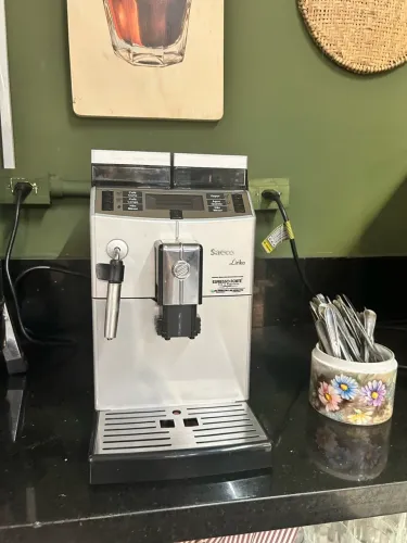 Máquina de café expresso Saeco Lirika 