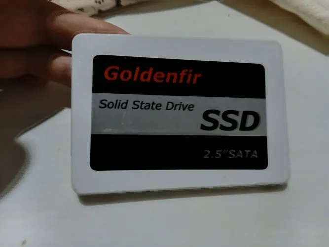 Ssd 1tb Goldenfir sata3 6gb em excelente estado