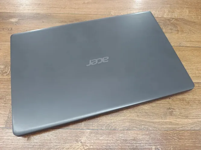 Notebook Acer i3 10Gth 8GB M2.120GB 500GB 15.6"(Garantia)