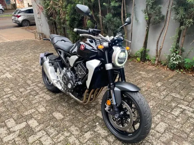 Honda CB 1000R