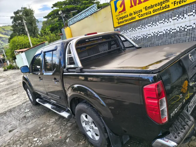 Nissan Frontier XE CD 4X2 2.5 TB Diesel 2012