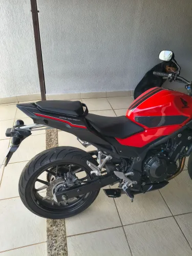 Honda CB 500 f