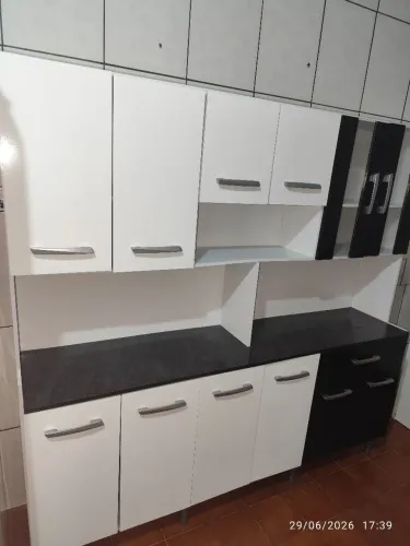 Vende-se armário