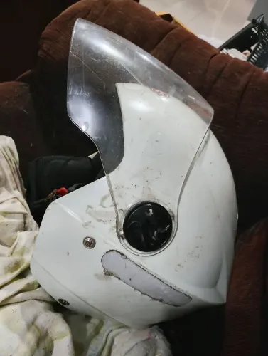 Capacete aberto 