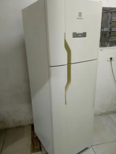 Geladeira Eletrolux 380 Litros 