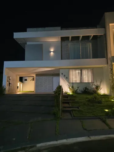 Casa Duplex 4 Quartos Sendo 2 Suítes com Closet e Energia Solar vivendas