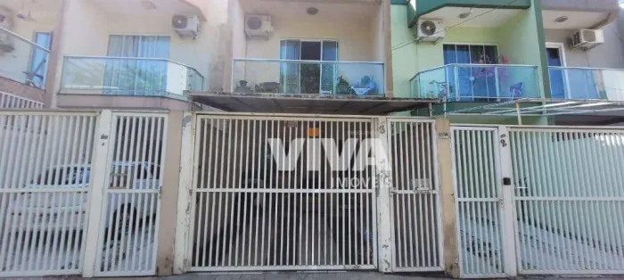 Sobrado bairro Fazenda c/2 suítes à venda, 86 m² por R$ 820.000