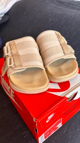 Chinelo Rider na cor creme, praticamente novo 