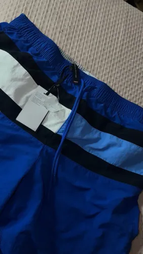 SHORT TOMMY