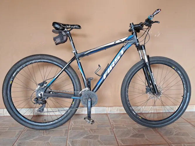 Bicicleta a venda