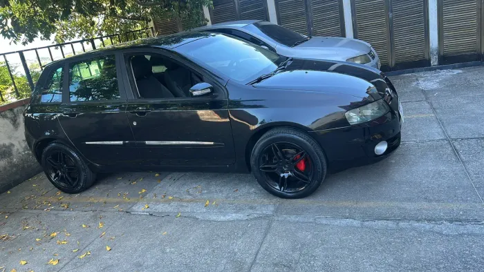Fiat Stilo Dualogic 1.8 Sporting Flex 8V 5P 2009