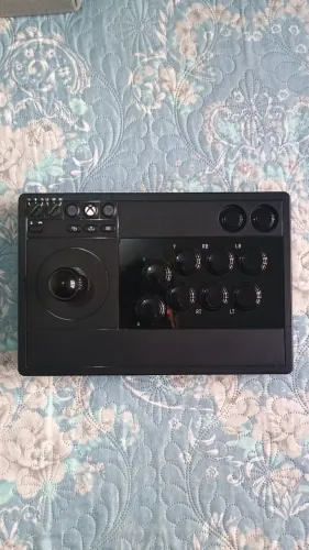 Controle Arcade Stick 8bitdo - PC/XBOX