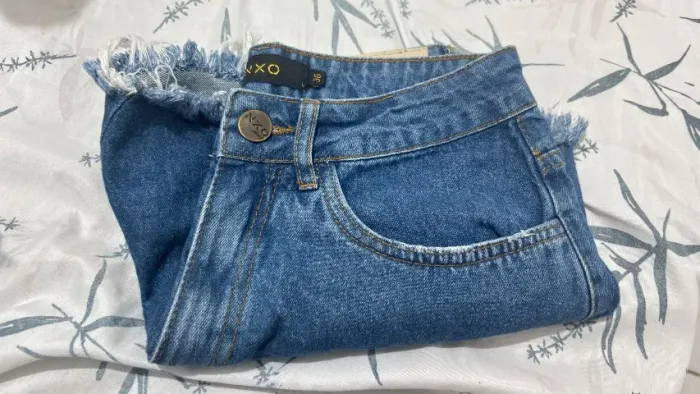 Short jeans