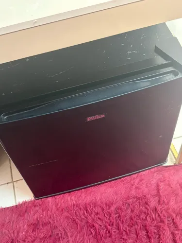 Frigobar Philco preto