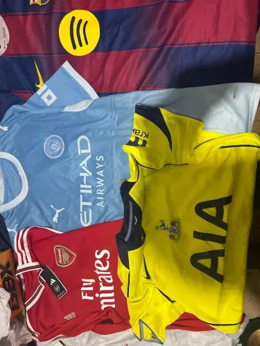 Vendo camisas originais