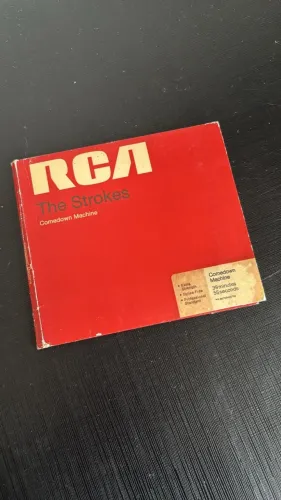 CD RCA The Strokes Comedown Machine