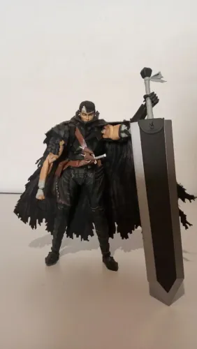Action Figure S.H. Figuarts - Guts (Berserk)