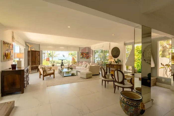 Casa à venda no bairro Canajurê em Florianópolis/SC