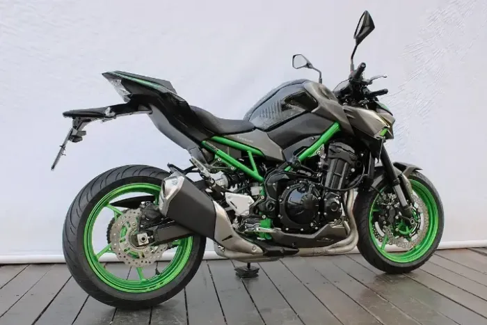 Kawasaki Z900 2023