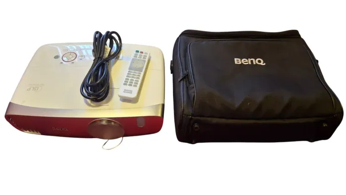 Projetor BenQ W1210ST 2200lm Muito Novo