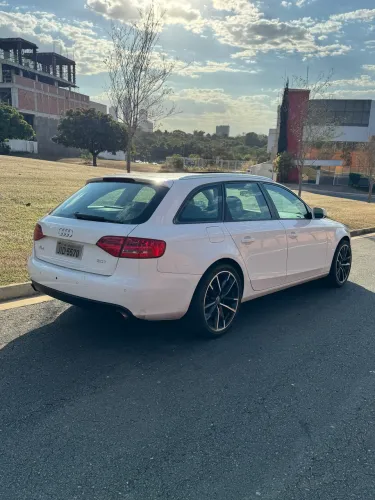 Audi A4 2.0 Avant TFSI 183/180cv Multitroni 2011