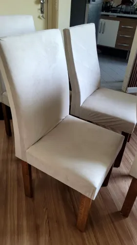 4 cadeiras para mesa de jantar semi novas
