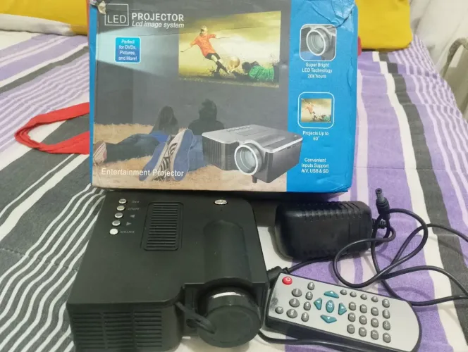 Mini Projetor