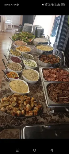 Buffet mega top