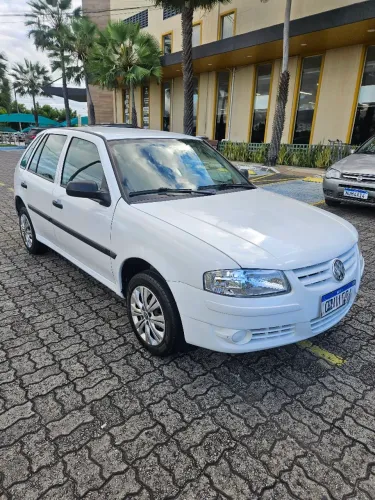 Volkswagen Gol (novo) 1.0 MI Total Flex 8V 4P 2014