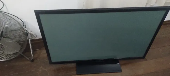 TV Plasma Samsung 43" PL43F4900 - Peças/Conserto (Apenas Som)