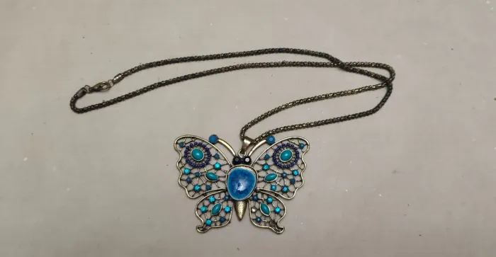 Colar Borboleta Vintage Azul Feminino Estilo Boho