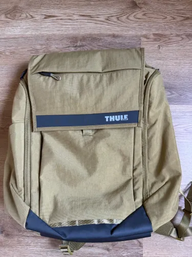 Thule Paramount 27L