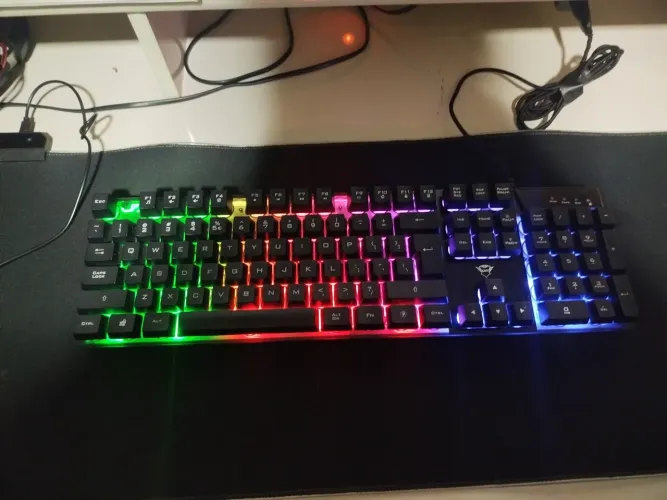 Teclado gamer Rgb